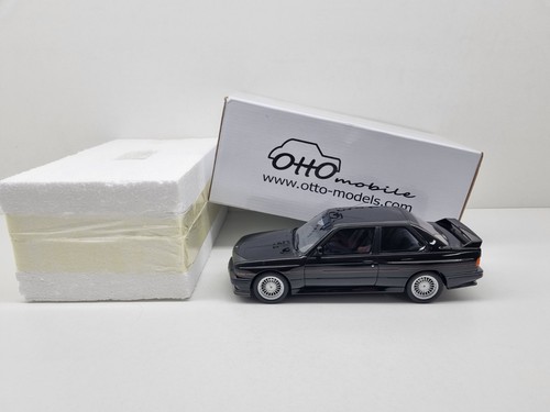 Ottomobile bmw e30 - 1:18,