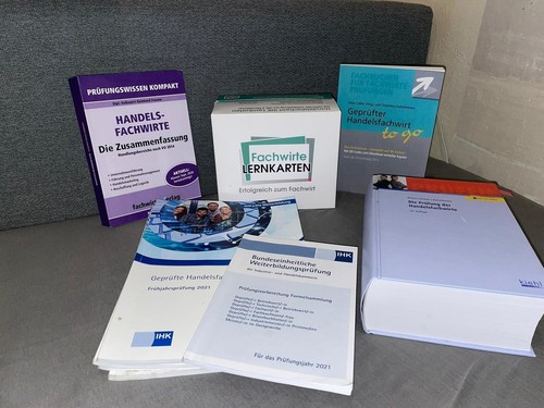Ihk handelsfachwirt - ihk,