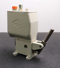 AROS manuelle Ölpumpe Typ AROS 44445 mit HP 28-HL gebraucht