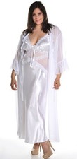 traumhaftes satin negligee