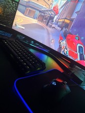 Razer Huntsman Mini 60% Tastatur + Logitech G502 Gaming Maus | Top Zustand | RGB