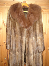 traumhafter echter Pelzmantel Bisam/ Fuchs  Gr.L  Kürschnerarbeit neuwertig top