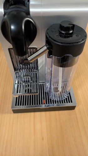 Delonghi nespresso latissima - delonghi,