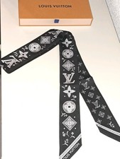 Louis Vuitton Monogram Romance