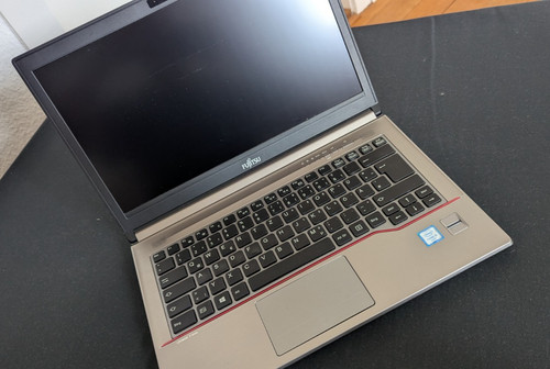 Fujitsu lifebook e746 intel - e746,,