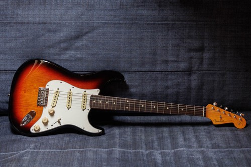 Fender stratocaster robert - ,