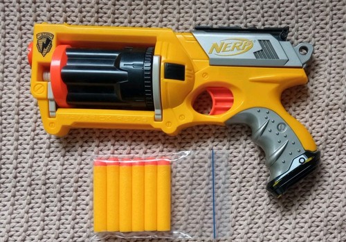 Nerf strike maverick - n-strike,