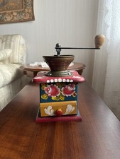 Handbemalte Kaffeemühle aus