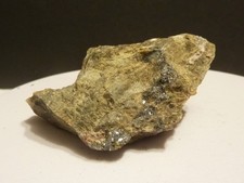 Clausthalit mit pechblende - clausthalit, pechblende(