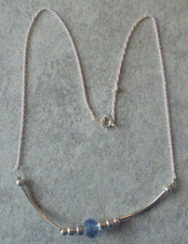 Zierliche Halskette Schmuck blauer Stein gestempelt mit 900 Silber Nr. 3874