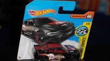 Hot Wheels '15 Dodge Challenger SRT  Kartonversand 4,50 - 5,20 - 2,40 € +*