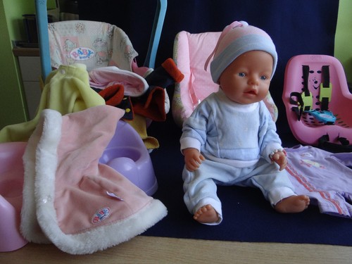 Puppe baby born auto - baby,