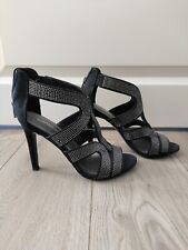 Spangenpumps schwarz mit