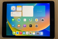 Apple iPad Pro 1. Gen 32GB, Wi-Fi + Cellul (Ohne Simlock), 9,7 Zoll - Space Grau