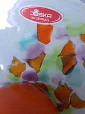 Kleine geschwungene Glasschale