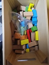 Holz Bauklötze und Sitzbank