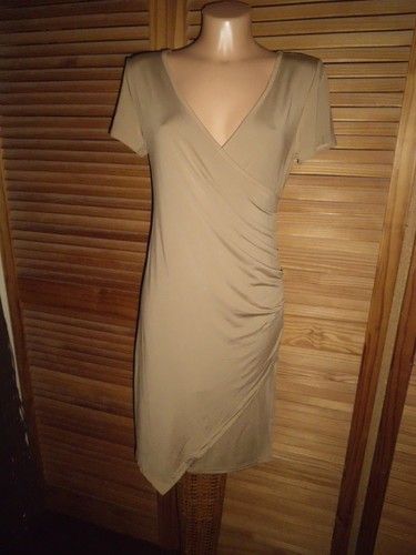 Kleid..Gr.S/M..Sand..Beige..V-