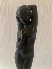 kleine Bronze Skulptur nackte