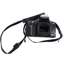 Minolta Dynax 300 si -