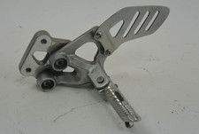 Suzuki GSXR 600 750 2006 2007 K6 K7 Fußraste vorne links