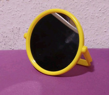 DDR runder 2-glasiger  KOSMETIK SPIEGEL in Gelb - Ø 12,5 cm VINTAGE OSTALGIE 