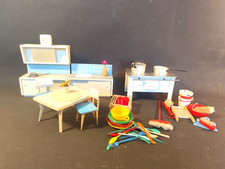 DDR Puppenstube Zubehör Küche Blechherd Spüle Anrichte Tisch + Stuhl  Geschirr