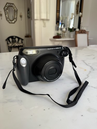 Fujifilm instax 210 - fujifilm, wide