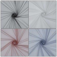 Softer Tüll gepunktet