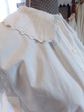 Hemd mit Rundhalsausschnitt