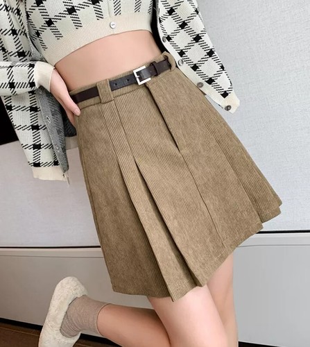 Beige kurze hose - kurze, weiche