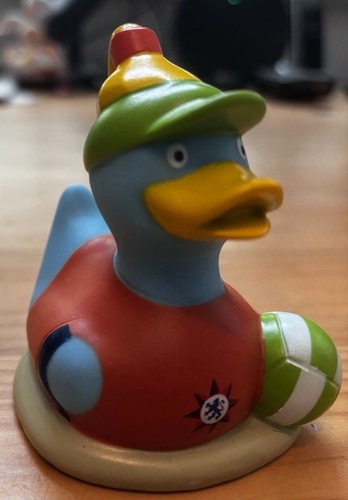 Neue gerolsteiner badeente - neue,
