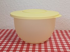 Tupperware   * Junge Welle