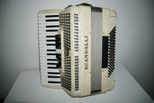 Akkordeon Scandalli 96 Bässe