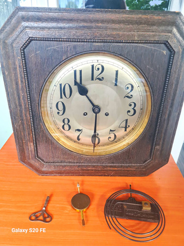 Alte mechanische uhr - alte, mit