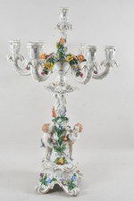 N92Q37- Dresden Porzellan Prunk Kerzenleuchter Putti Blumen Dekor 2-tlg