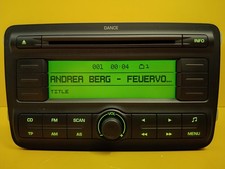 Original Skoda Autoradio Fabia 2   5J    Roomster CD MP3 Dance Radio + Code