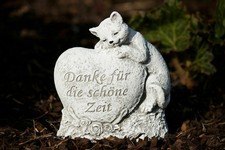 Frostfeste Steinfigur