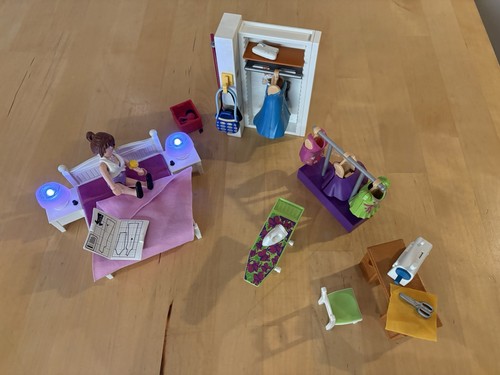 Playmobil dollhouse - playmobil,