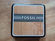 Fossil Dose Aufbewahrung