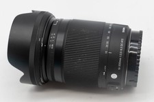 SIGMA 18-300mm F3.5-6.3 DC