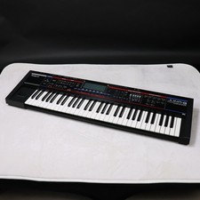 Roland JUNO-G Synthesizer