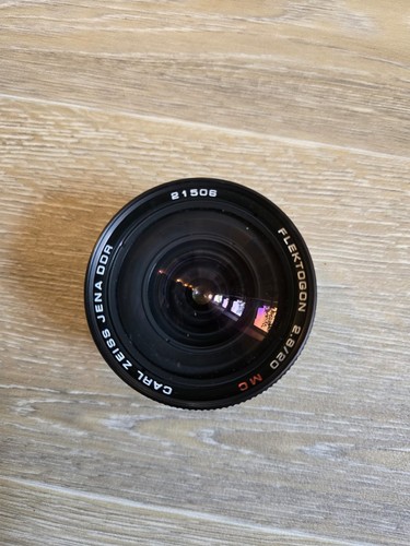 Carl zeiss jena flektogon red - carl,
