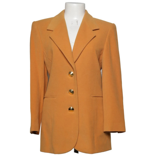 Escada margaretha ley - escada,