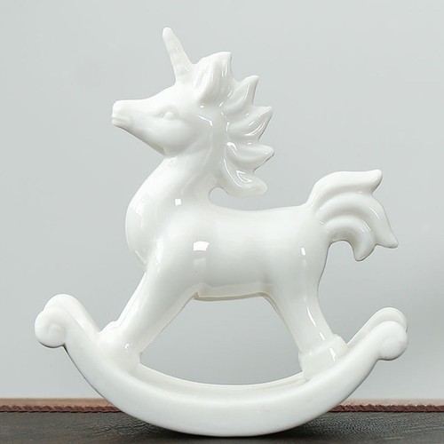 Kreative schaukelpferd figur - kreative, schaukelpferd-figur