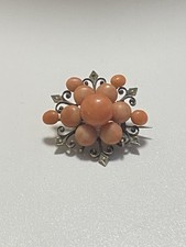 Antike Brosche Mit Linsenkoralle Silber