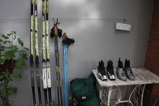 Langlauf Set mit Schuhen und Stöcken 1x 207 cm und 1x 197 cm Fischer Crown