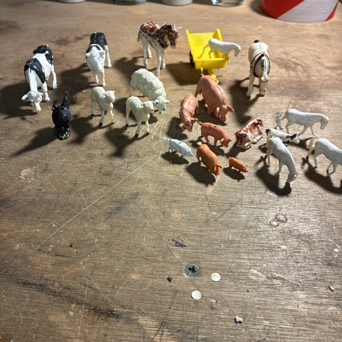 Vintage britains farm - britains, animals