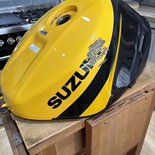 Suzuki GSXR 750 Kraftstofftank