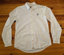 HÜBSCHES GRÜNES WEISSES