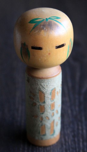 Kokeshi,Holzpuppe,Handmade,alt